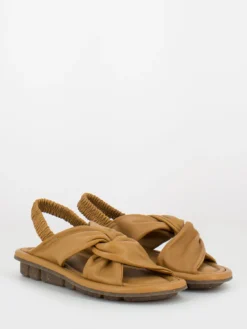 Sandali In Nappa Grano Con Nodo