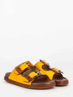 Ciabatte Ocra Con Fibbie In Radica